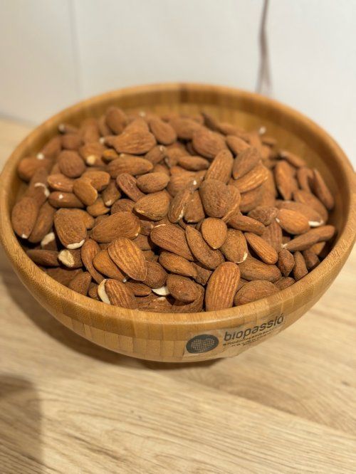 ALMENDRA LARGUETA CRUDA