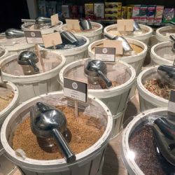 Sacs amb llegums a granel